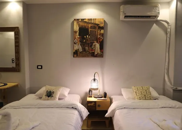 King Tout Hotel Pyramids View
